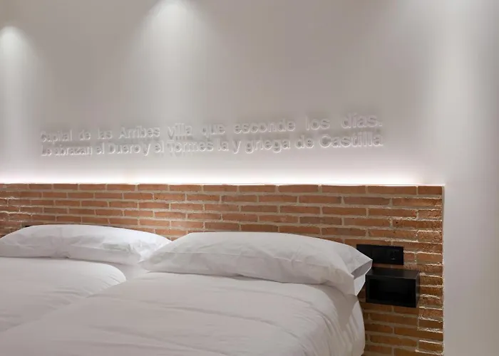 Dona Urraca 여관 퍼모셀