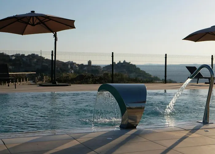 여관 Dona Urraca 퍼모셀